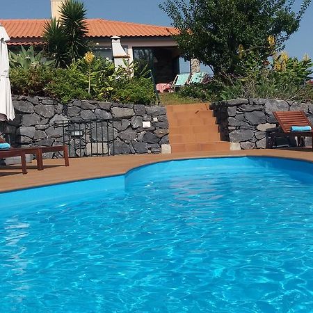Banda Do Sol Self Catering Cottages Estreito Da Calheta Luaran gambar
