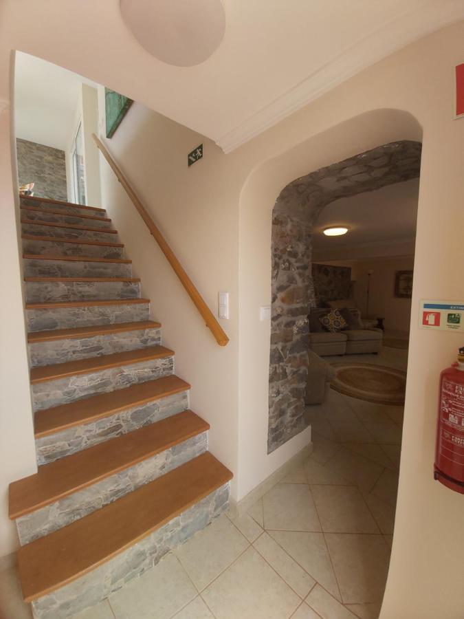 Banda Do Sol Self Catering Cottages Estreito Da Calheta Luaran gambar