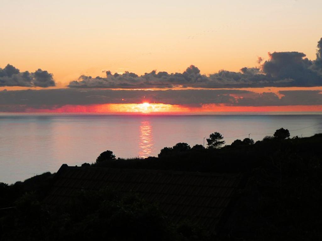 Banda Do Sol Self Catering Cottages Estreito Da Calheta Luaran gambar