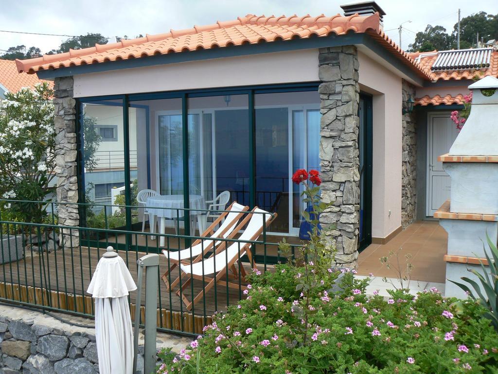 Banda Do Sol Self Catering Cottages Estreito Da Calheta Luaran gambar