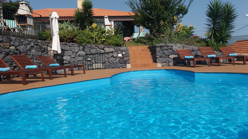 Banda Do Sol Self Catering Cottages Estreito Da Calheta Luaran gambar