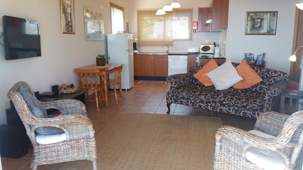 Banda Do Sol Self Catering Cottages Estreito Da Calheta Luaran gambar