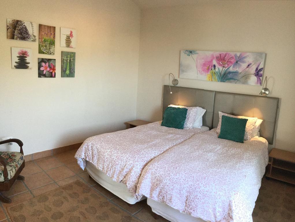 Banda Do Sol Self Catering Cottages Estreito Da Calheta Luaran gambar