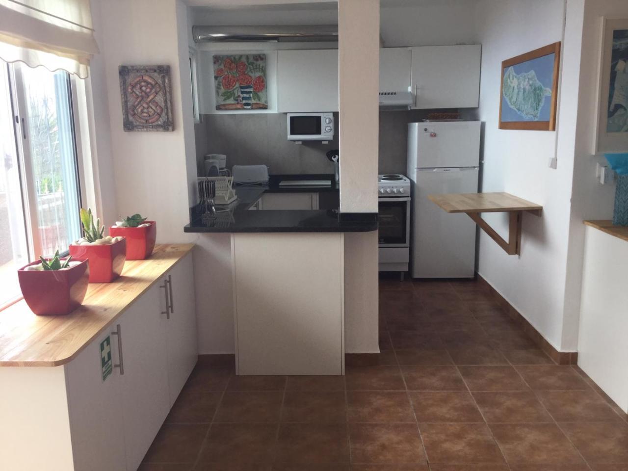 Banda Do Sol Self Catering Cottages Estreito Da Calheta Luaran gambar